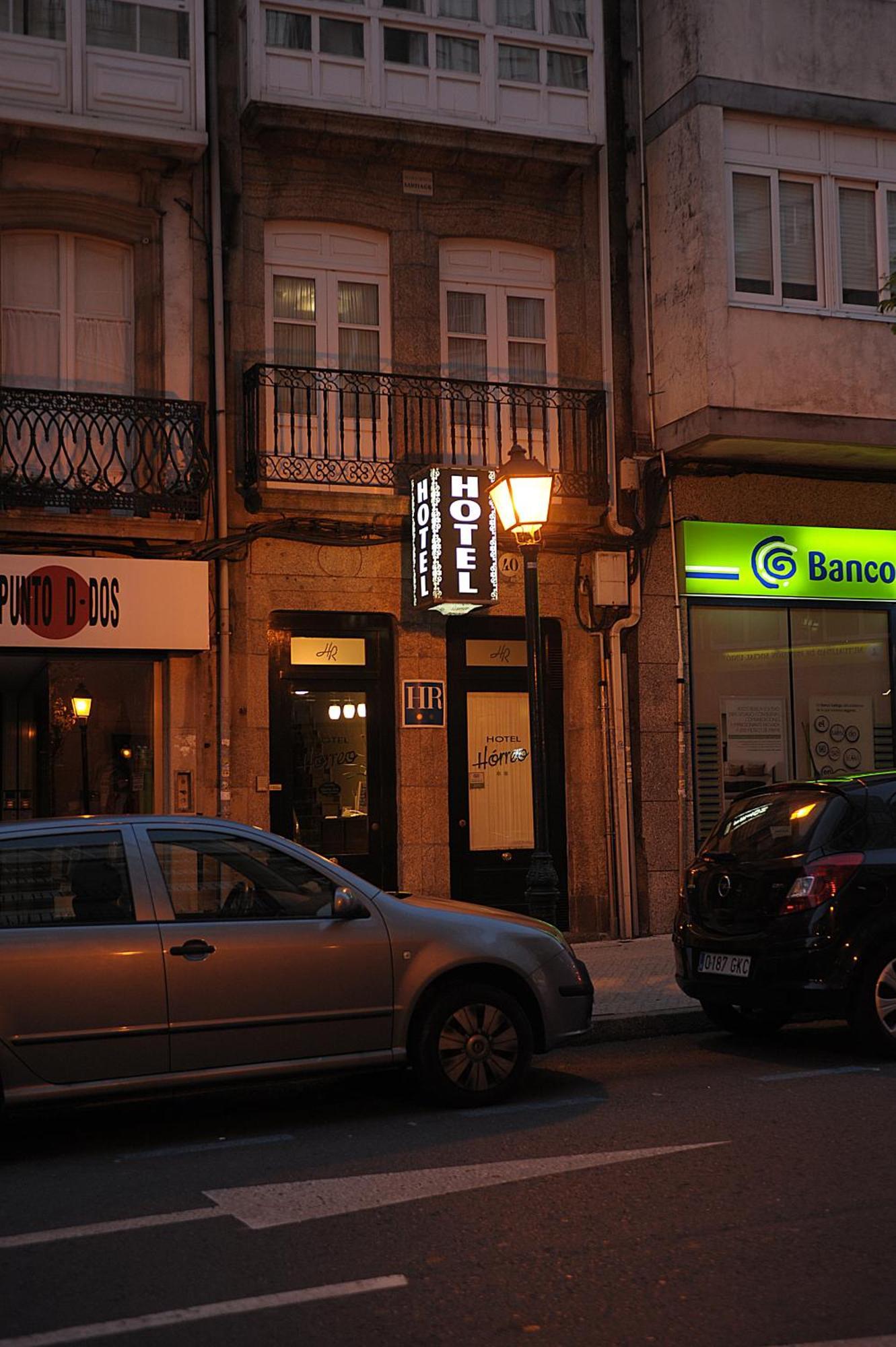 圣地亚哥－德孔波斯特拉 赫勒奥及对岸酒店 外观 照片